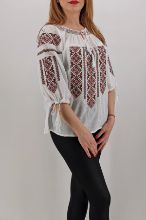 Ie Traditionala Tiana [2]