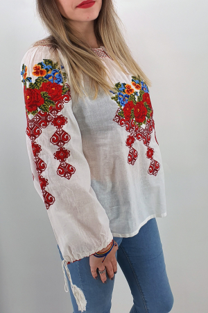 Ie Traditionala Trandafira 4 [1]