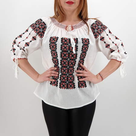 Ie Traditionala Ana Maria [1]