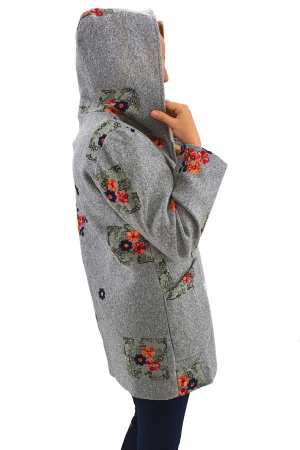 Palton brodat cu Gluga 2 [2]