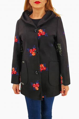 Palton brodat cu Gluga [0]