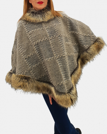 Poncho din lana cu blana 4 [0]