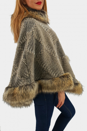 Poncho din lana cu blana 4 [1]