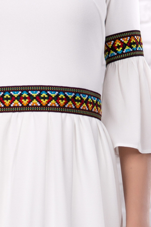 Rochie cu motive traditionale Dumbravita [2]