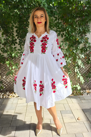 Rochii traditionale - Rochie Traditionala Antoaneta 9