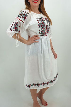 Rochie Traditionala Carmen 2 [2]