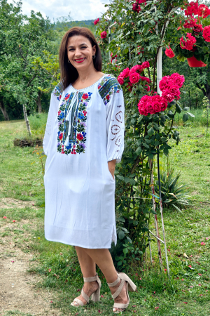 Rochie Traditionala Ianina [2]