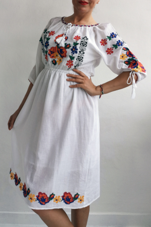 Rochie Traditionala Melina [2]