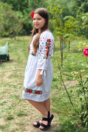 Rochie traditionala fetite Minodora [2]