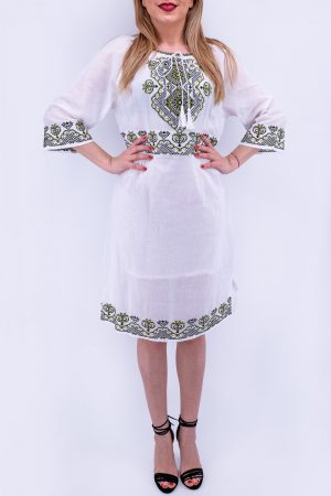 Rochie Traditionala Magdalena 3 [1]