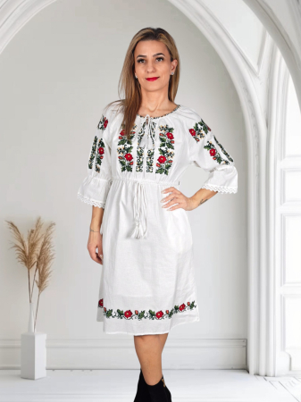 Rochii traditionale - Rochie Traditionala Maricica 5