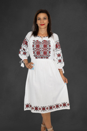 Femei - Rochie Traditionala Iustina