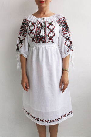 Rochie Traditionala Eleonor [2]