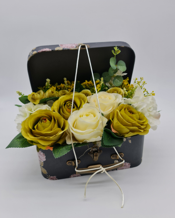 Set cadou - Trandafiri sapun - Valiza cu Flori! [0]