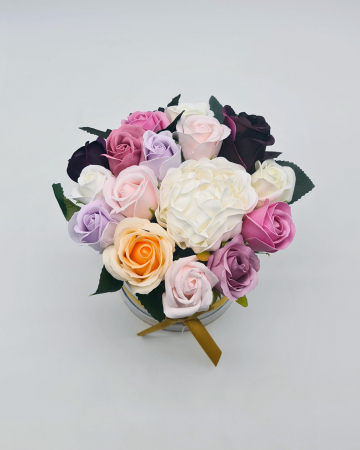 Set cadou – Trandafiri de sapun – cutie medie – Ilona 9 [2]