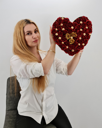 Set cadou – Trandafiri sapun – Inima Rosu/Auriu [2]