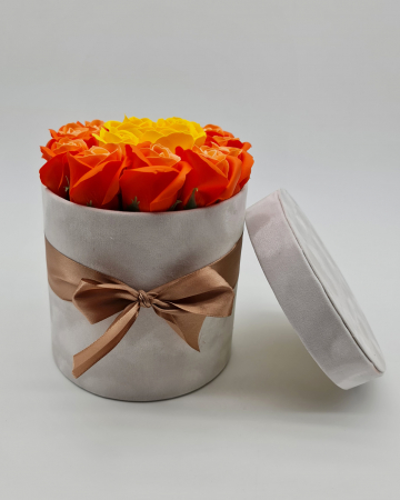 Set cadou – Trandafiri sapun – cutie medie – catifea! [2]