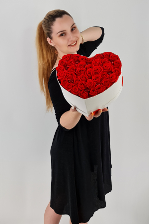 Set cadou – Trandafiri sapun – inima mijlocie! [2]