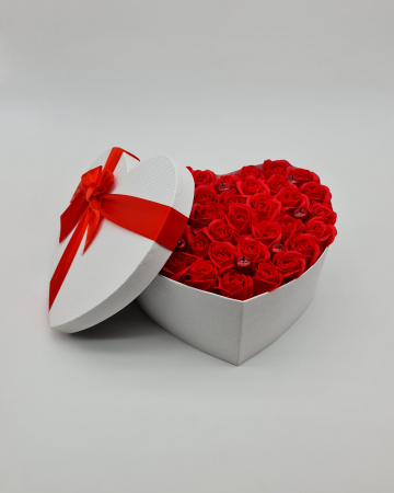 Set cadou – Trandafiri sapun – inima mijlocie! [0]