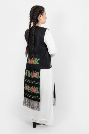 Fote si Catrinte Traditionale - SET - Fote brodate cu model traditional Cerasela