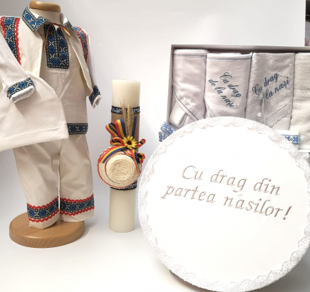 Set Traditional Botez - Set Traditional Botez Baiat - Costumas + Trusou + Cutie + Lumanare 3