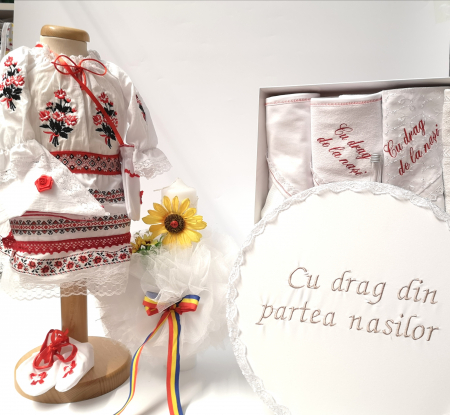 Set Traditional Botez - Set Traditional Botez - Costumas fetita/Trusou/Cutie pentru trusou/Lumanare 5