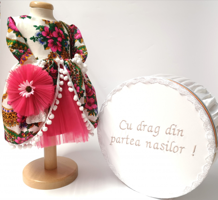Set Traditional Botez - Set Traditional Botez  Fetita - Costumas + Cutie trusou TUL