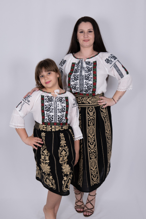 Set Traditional / IE Mama / IE fiica Livia [0]