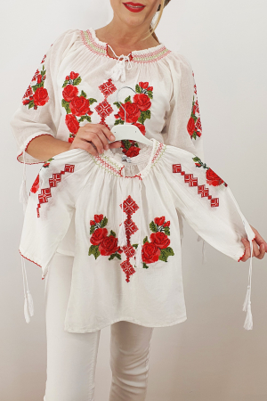 Set Traditional / IE Mama / IE fiica Trandafira 2 [0]