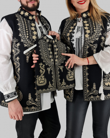 Set Traditional Mama/Tata/fiica/fiu Vesta Traditionala 3 [0]