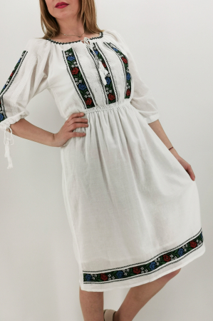 Set Traditional / Rochie Mama / Camasa Tata Achim [1]