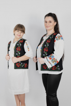 Set Traditional / Vesta Mama / Vesta fiica Angi [1]
