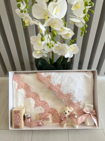 Trusou Botez Fetite 3 [2]