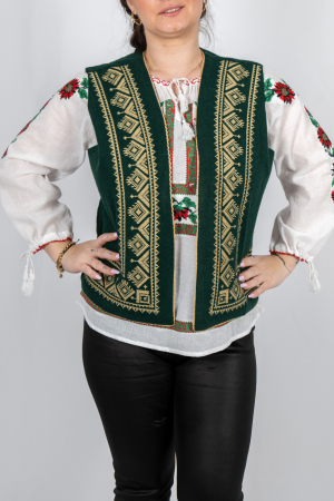 Vesta brodata cu model traditional Alina 14 [1]