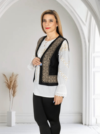 Vesta brodata traditional Ivona [1]