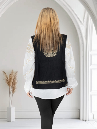 Vesta brodata traditional Angelica 12 [3]