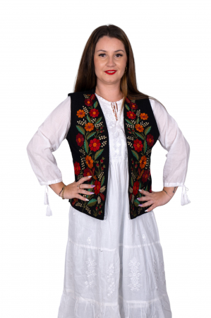 Vesta brodata cu model traditional Angi 14 [2]