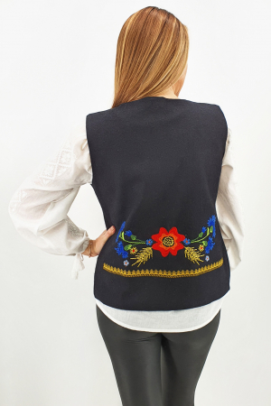 Vesta brodata cu model traditional Angi 3 [4]