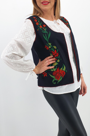 Vesta brodata cu model traditional Angi 5 [1]