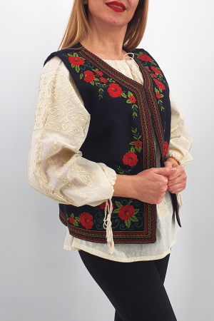 Vesta brodata cu model traditional Soriana [1]