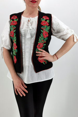 Vesta brodata cu model traditional Cerasela 3 [0]