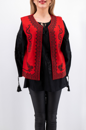 Vesta brodata cu model traditional Constantina 2 [2]