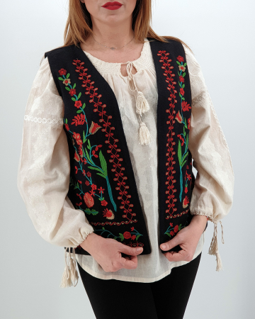 Vesta brodata cu model traditional Filoftea 2 [0]