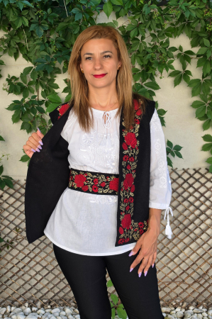 Vesta si Brau cu model traditional Minodora [1]