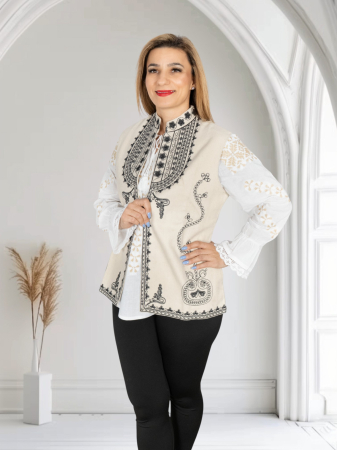 Vesta brodata traditional Angelica 16 [1]