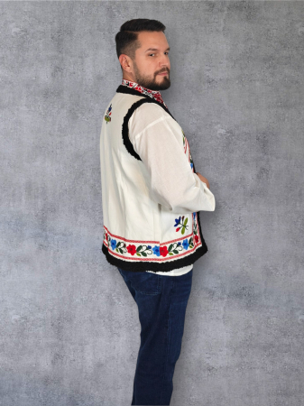 Vesta brodata traditional Dorin 2 [2]