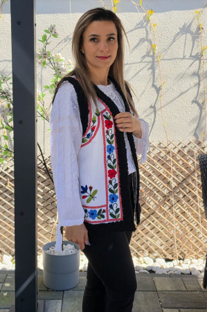 Vesta brodata traditional Dorina 3 [4]