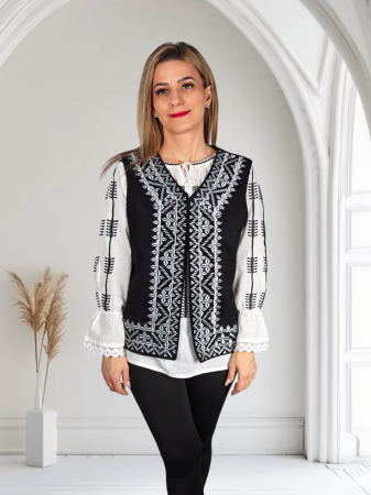 Vesta brodata traditional Nadina 2 [1]
