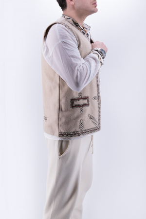 Vesta brodata Vasile 2 [1]