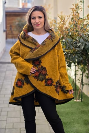 Vesta Iarna - Cardigan Lana Fluture